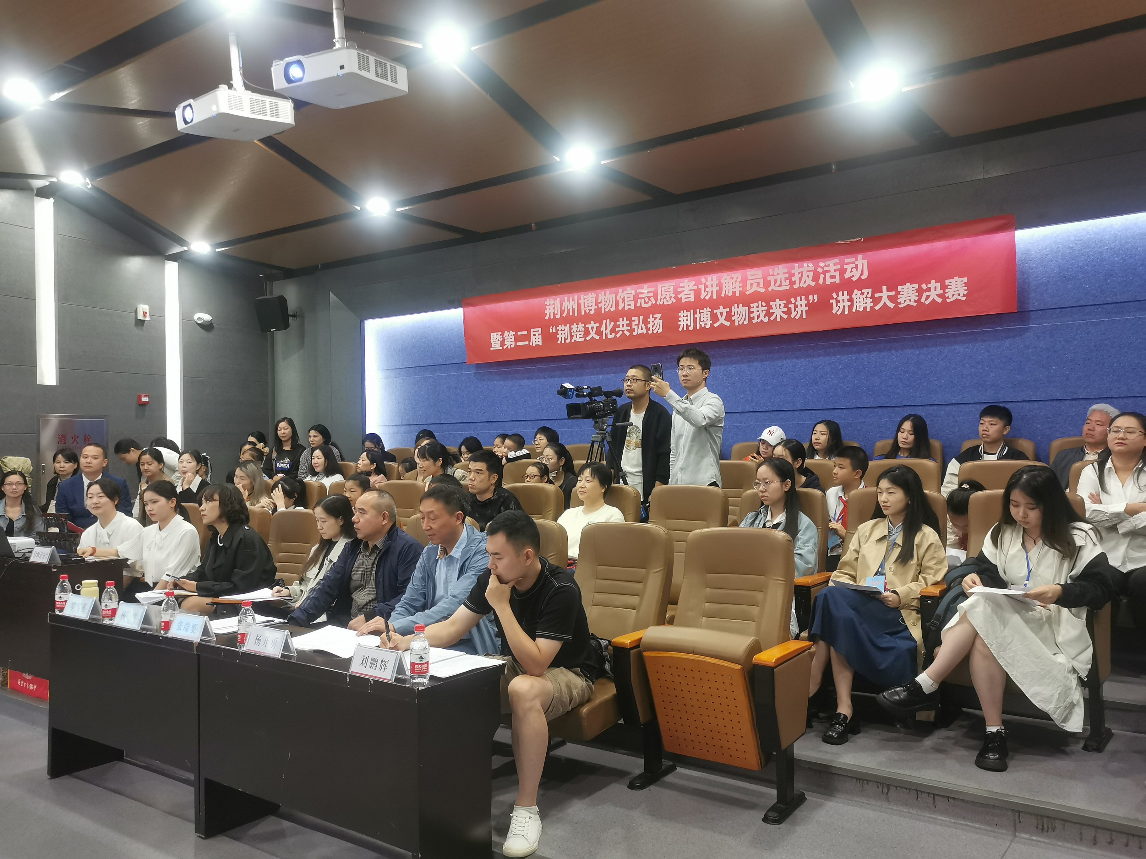 1695632314601801.png 图片1.png