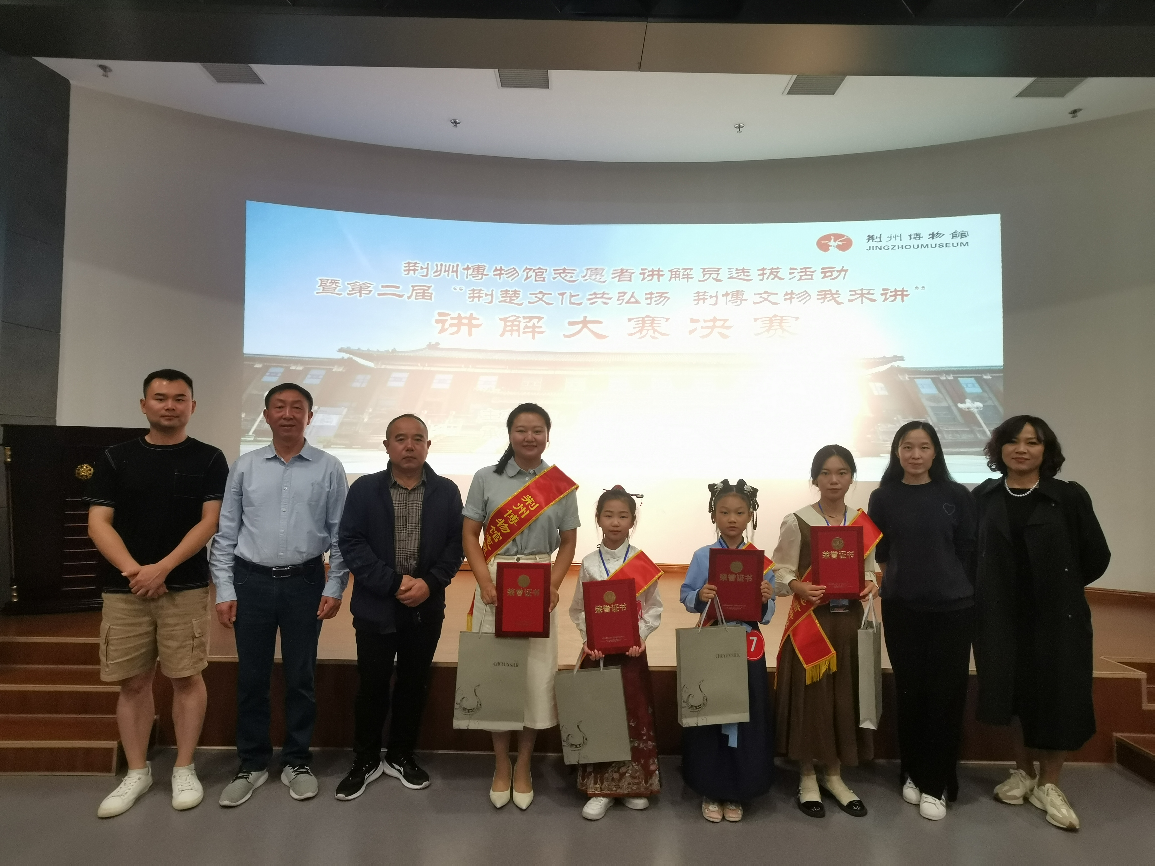 1695632673155187.png 图片9.png