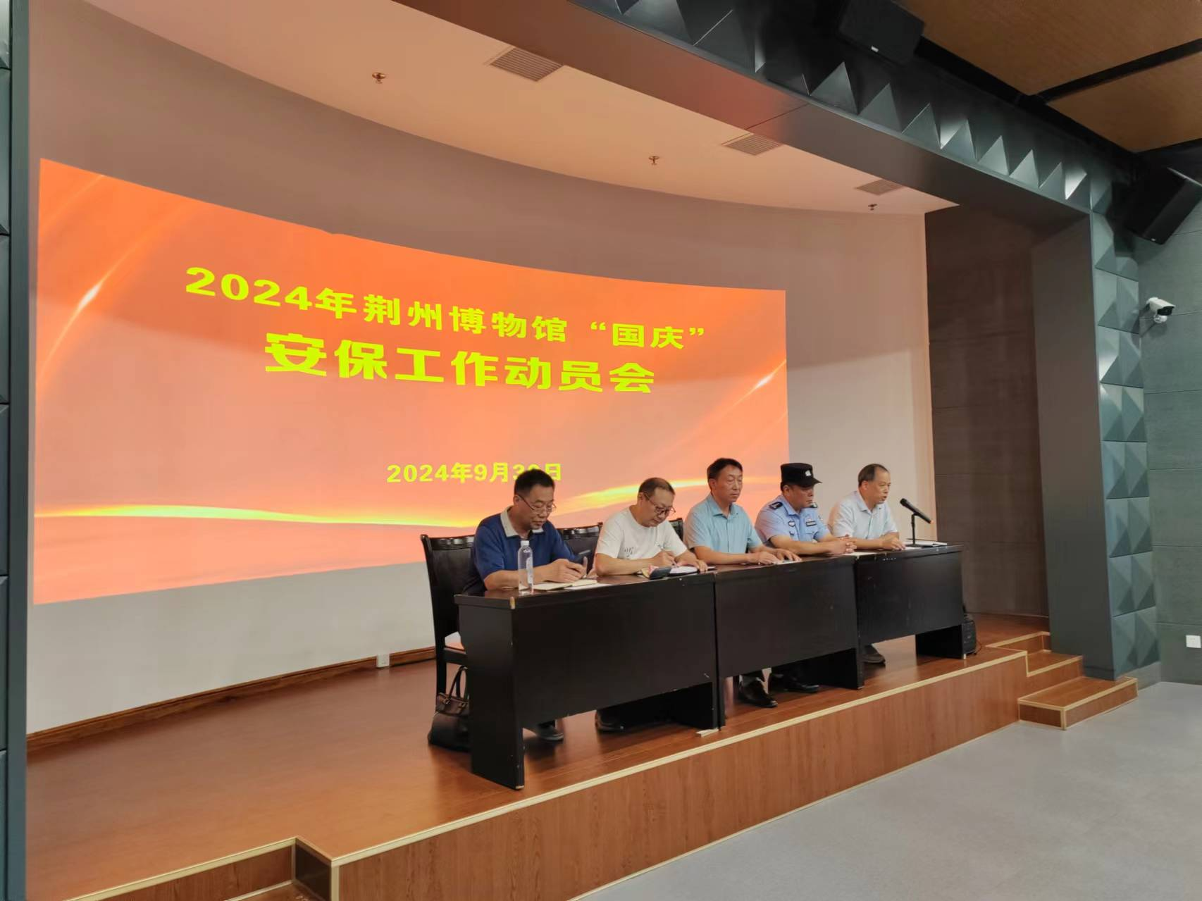 1727656575354471.png 图片1.png